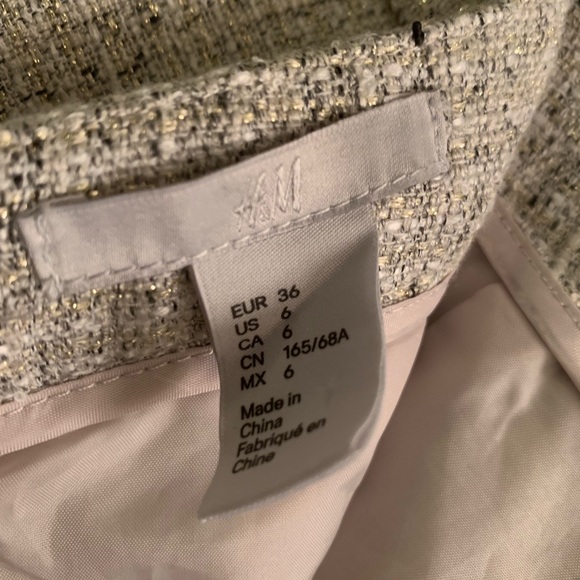 🛍H&M Skirt - Picture 5 of 5